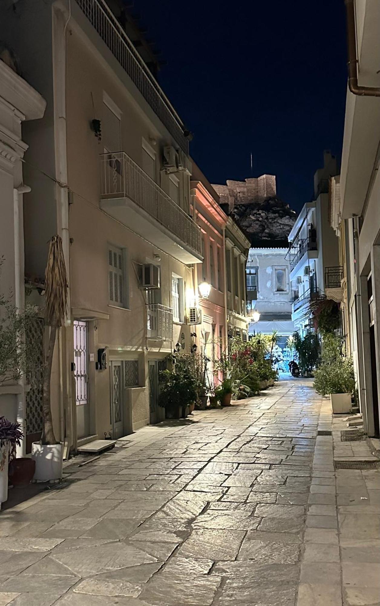 Central House In Plaka Athens Exterior photo